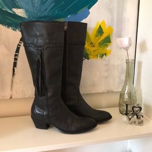 Ariat Black Leather Boots with Fringe